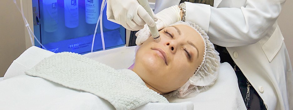 Hydrafacial procedure